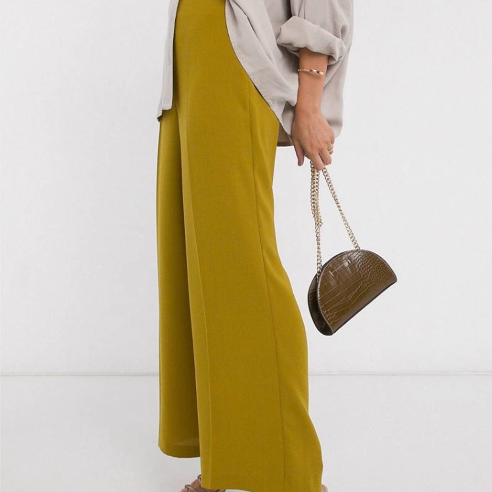 ASOS DESIGN Petite High Waist Wide Leg Pants